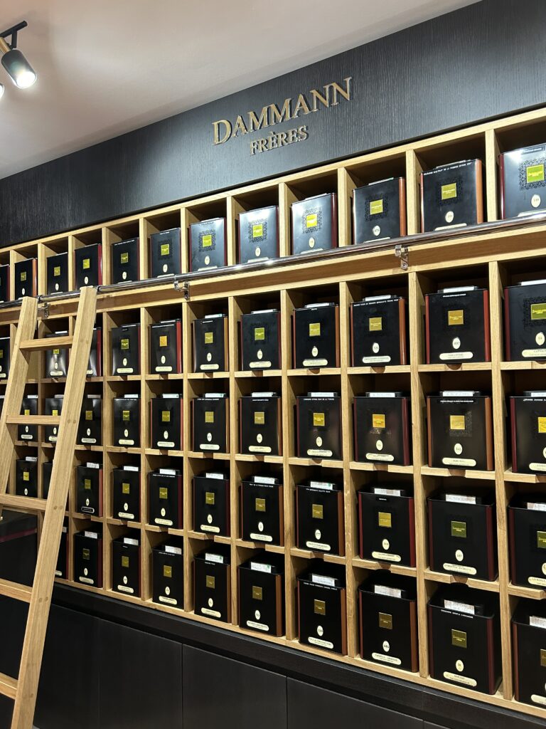 Corner de thés Dammann Frères